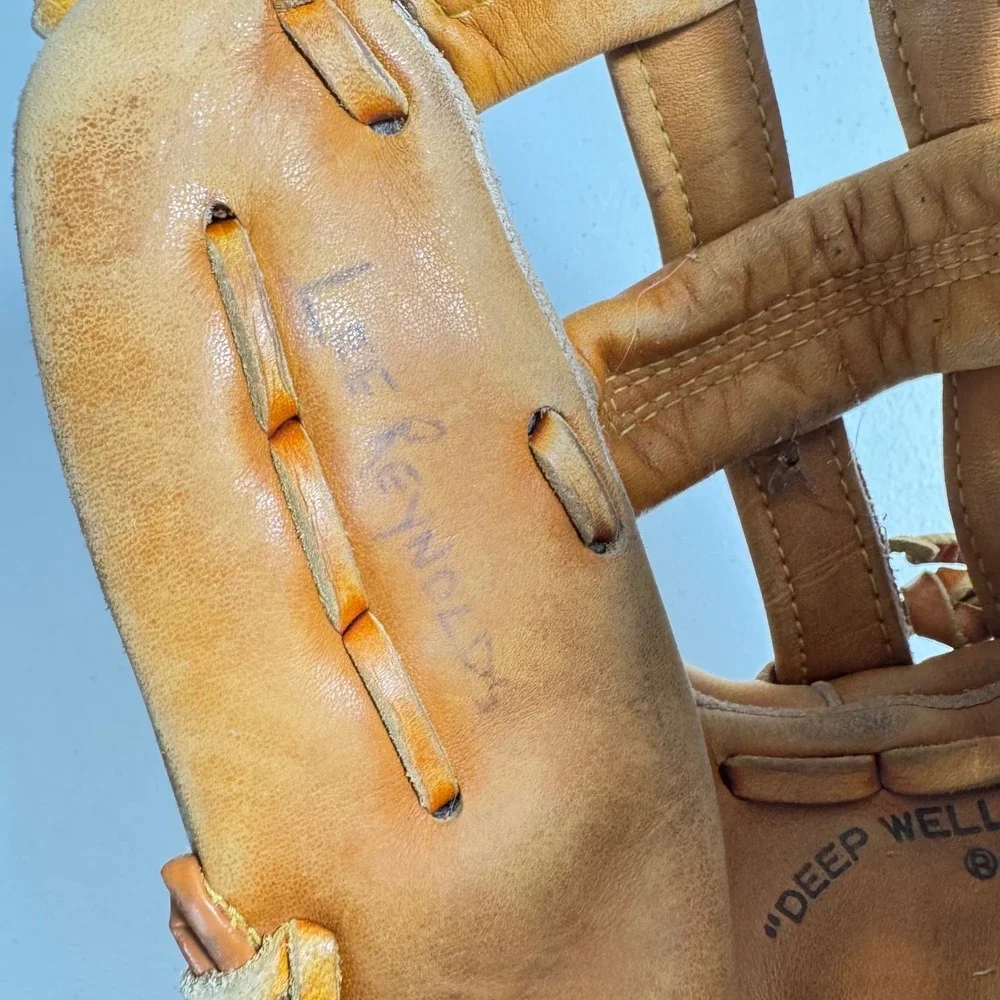 Vintage‎ Rawlings Baseball Glove Model RBG50 Ozzie Smith RH Thrower